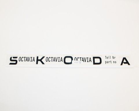 Емблема шильдік SKODA чорний 5E3853687AE041 фото