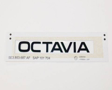 Шильдик чорний блискучий OCTAVIA 5E3853687AF041 фото